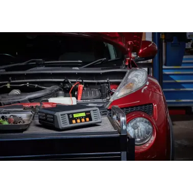 BATTERYcharge PRO Battery Charger 30A