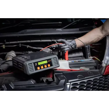 BATTERYcharge PRO Battery Charger 30A